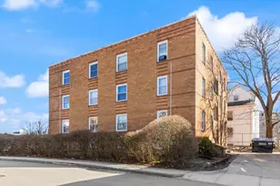 31 Chestnut St, Worcester, MA 01609 - Photo 14