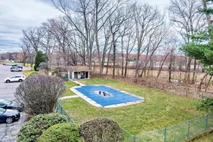 418 Meadow St, Agawam, MA 01001 - Photo 14