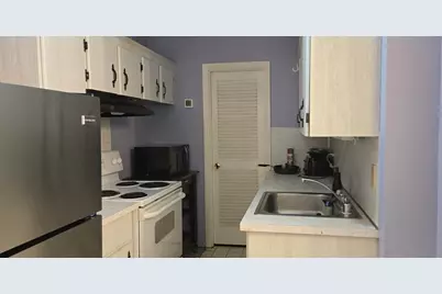 24 South St #303, Quincy, MA 02169 - Photo 1