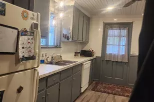 47 Keith St, Springfield, MA 01108 - Photo 4