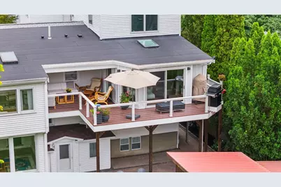 409 Haverhill St, Reading, MA 01867 - Photo 4