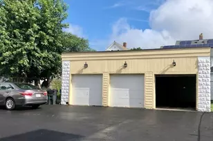 262 Brown St, Waltham, MA 02453 - Photo 8