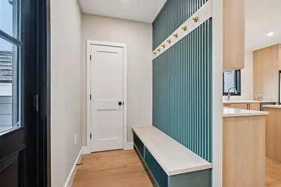 99 Capen St #1, Medford, MA 02155 - Photo 20