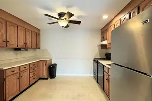 37 South St, Medford, MA 02155 - Photo 2