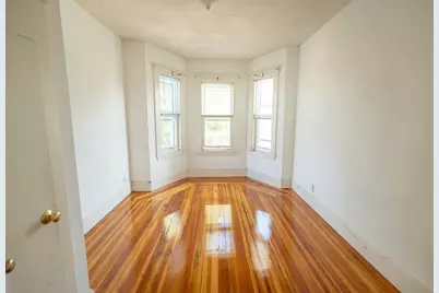 26 Pearl St #3, Somerville, MA 02145 - Photo 6