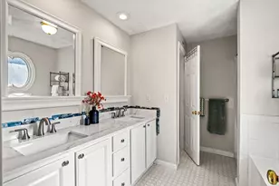 4 Balsam Dr, Beverly, MA 01915 - Photo 28