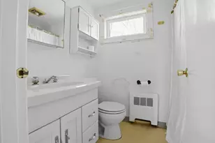 4 County Ln, Easton, MA 02375 - Photo 22