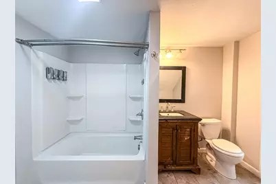 18 Ellsworth St #4, Worcester, MA 01610 - Photo 4