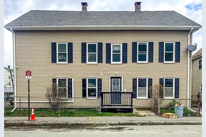 18 Ellsworth St #4, Worcester, MA 01610 - Photo 1