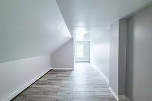 18 Ellsworth St, Worcester, MA 01610 - Photo 6