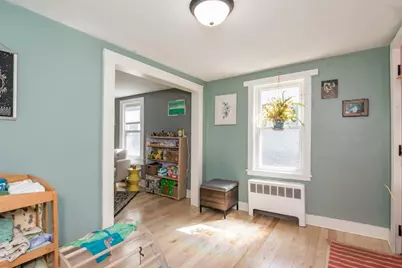 71 Washington St, Greenfield, MA 01301 - Photo 4