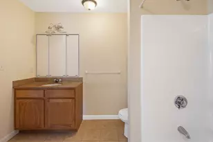 108 California Ave, Quincy, MA 02169 - Photo 4