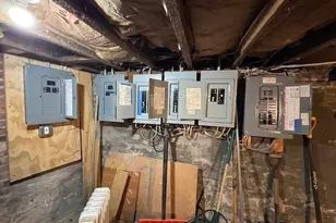 125 Grove St, Clinton, MA 01510 - Photo 36