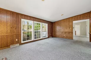 50 Highland St, Taunton, MA 02780 - Photo 10