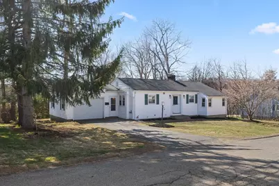 4 Crestwood Rd, Paxton, MA 01612 - Photo 2