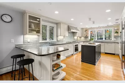 199 Country Rd, Weston, MA 02493 - Photo 10