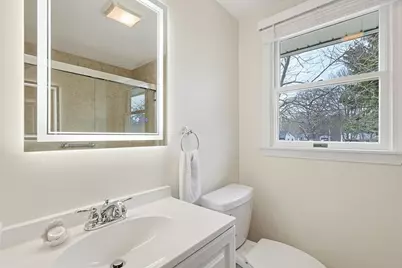 21 Heritage Cir, Falmouth, MA 02536 - Photo 12