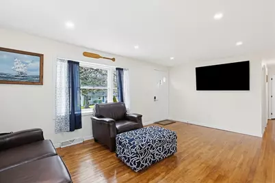 21 Heritage Cir, Falmouth, MA 02536 - Photo 10