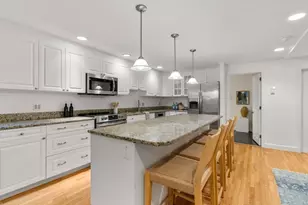 17 Follen St, Boston, MA 02116 - Photo 4