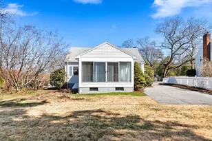 198 Pond St, Winchester, MA 01890 - Photo 24