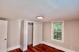 10 Franklin St, Medway, MA 02053 - Photo 22