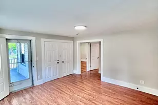 10 Franklin St, Medway, MA 02053 - Photo 4