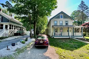 10 Franklin St, Medway, MA 02053 - Photo 34