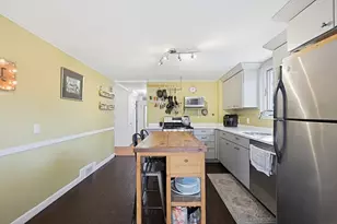 10 Parsons Ave, Waltham, MA 02453 - Photo 10