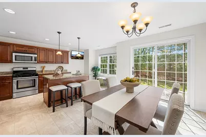 4 Kensington Way #4, Tewksbury, MA 01876 - Photo 4