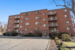 295 Main St, Reading, MA 01867 - Photo 18