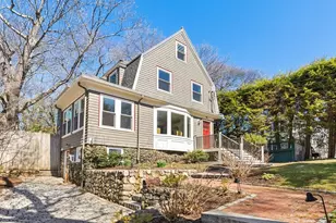 11 Lincoln St, Arlington, MA 02476 - Photo 2