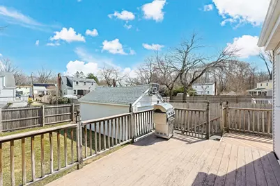 18 Circle Dr, Framingham, MA 01702 - Photo 24