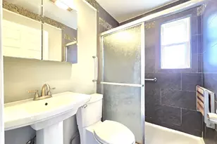 595 South St, Holbrook, MA 02343 - Photo 8