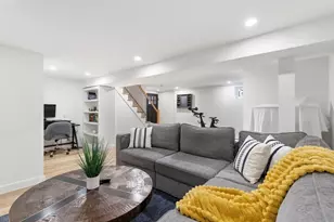 46 Bridge St, Lexington, MA 02421 - Photo 24