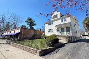 539-541 Commonwealth Ave, Newton, MA 02459 - Photo 2