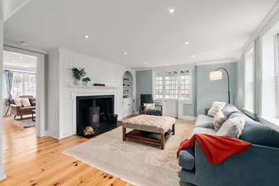 102 Washington St, Sherborn, MA 01770 - Photo 2