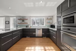 102 Washington St, Sherborn, MA 01770 - Photo 6