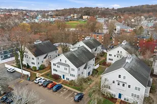 27 Harrison St, Boston, MA 02131 - Photo 36