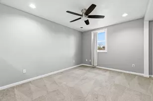 27 Harrison St, Boston, MA 02131 - Photo 14