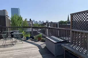 15 Blackwood St, Boston, MA 02115 - Photo 20