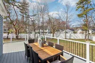 370 Broad St, Weymouth, MA 02188 - Photo 32