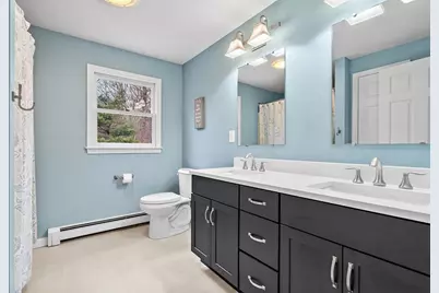 23 Howe St, Medway, MA 02053 - Photo 18