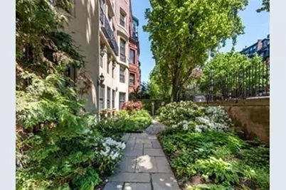 137 Marlborough St #1, Boston, MA 02116 - Photo 20