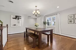 21 Huntington Ave, Methuen, MA 01844 - Photo 8