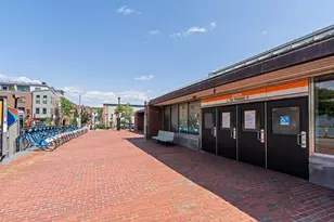 285 Chestnut Ave, Boston, MA 02130 - Photo 32