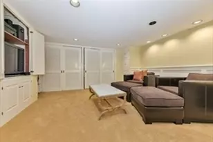 39 Pinckney St, Boston, MA 02114 - Photo 10