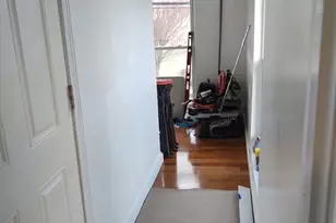 96 Pleasant St, Marlborough, MA 01752 - Photo 12