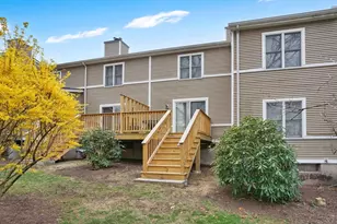 61 Abbey Memorial Dr, Chicopee, MA 01020 - Photo 22