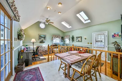 22 Trahan Ave, Worcester, MA 01604 - Photo 14