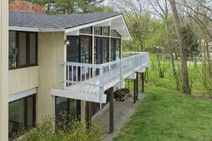 58 Solomon Pierce Rd, Lexington, MA 02420 - Photo 2